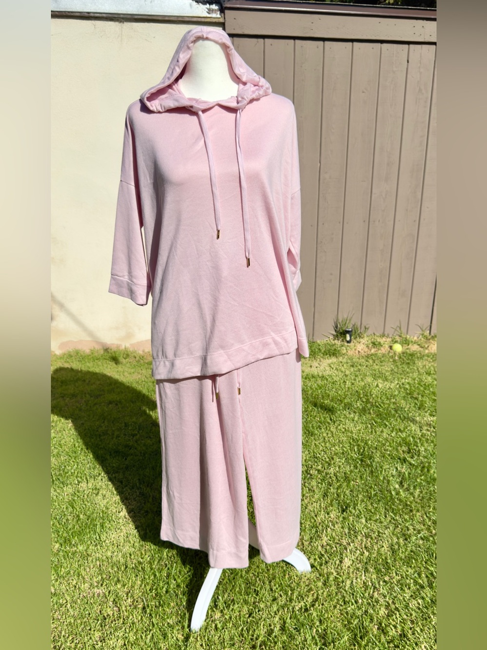 Donna Karen Lounge Soft Pink Hooded Loungewear Set